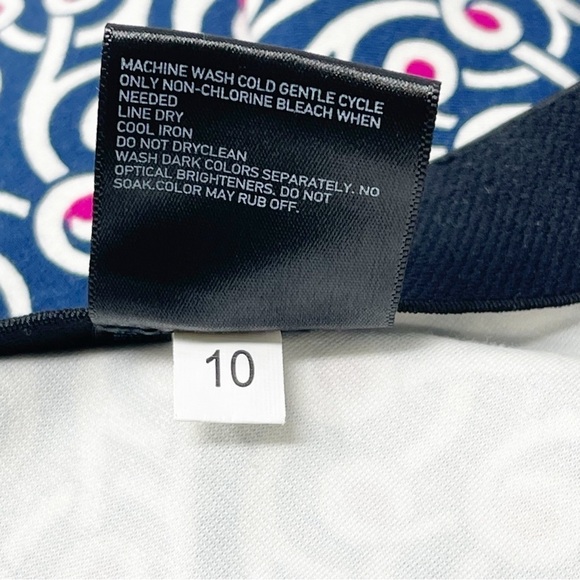 UNIQLO Women’s Blue Geometric Print Pull-On A-Line Ponte Flare Skirt Size M - Picture 2 of 5